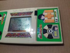 画像3: キャプテン翼 燃えよ!ドライブシュート LSI 箱説無【4h7】 (3)