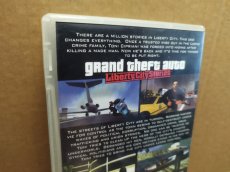 画像7: 【美品評価価格】海外北米版 グランド セフト オート Grand Theft Auto Liberty City Stories　箱説有　PSPプレイステーションポータブル【9N6】 (7)