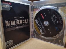 画像3: メタルギアソリッド ピースウォーカー HDエディション　箱説有　PS3プレイステーション3【8h5】 (3)