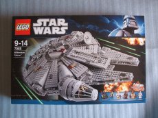 画像1: スター・ウォーズ ミレニアム・ファルコン 7965　レゴ (1)