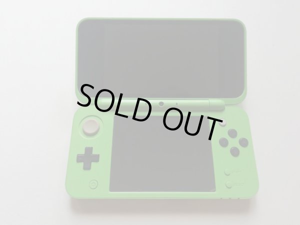 2DS本体マインクラフトクリーパーエディション 箱説無 ニンテンドー3DS