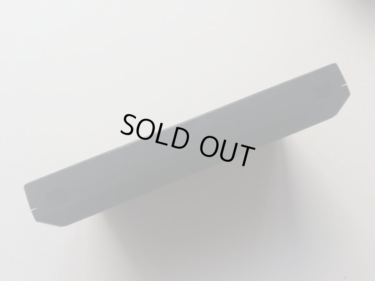 画像2: 高橋名人の冒険島IV　箱説無　FCファミコン (2)