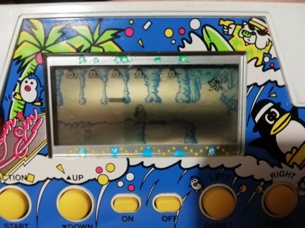 ペンギンギン 箱説無 LCD 管理5m2 - 遊戯屋