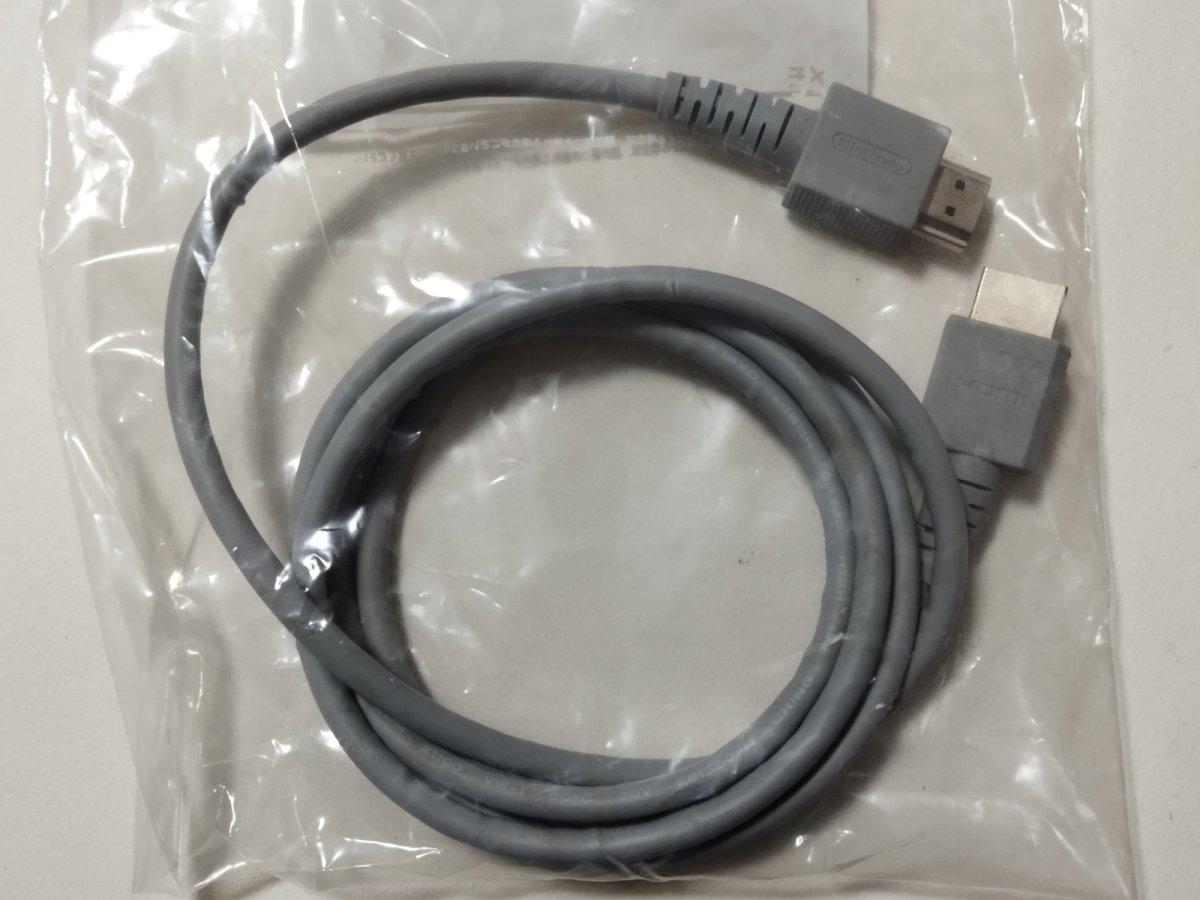 画像1: WiiUハード　WiiU専用 HDMIケーブル【管理6m8】 (1)