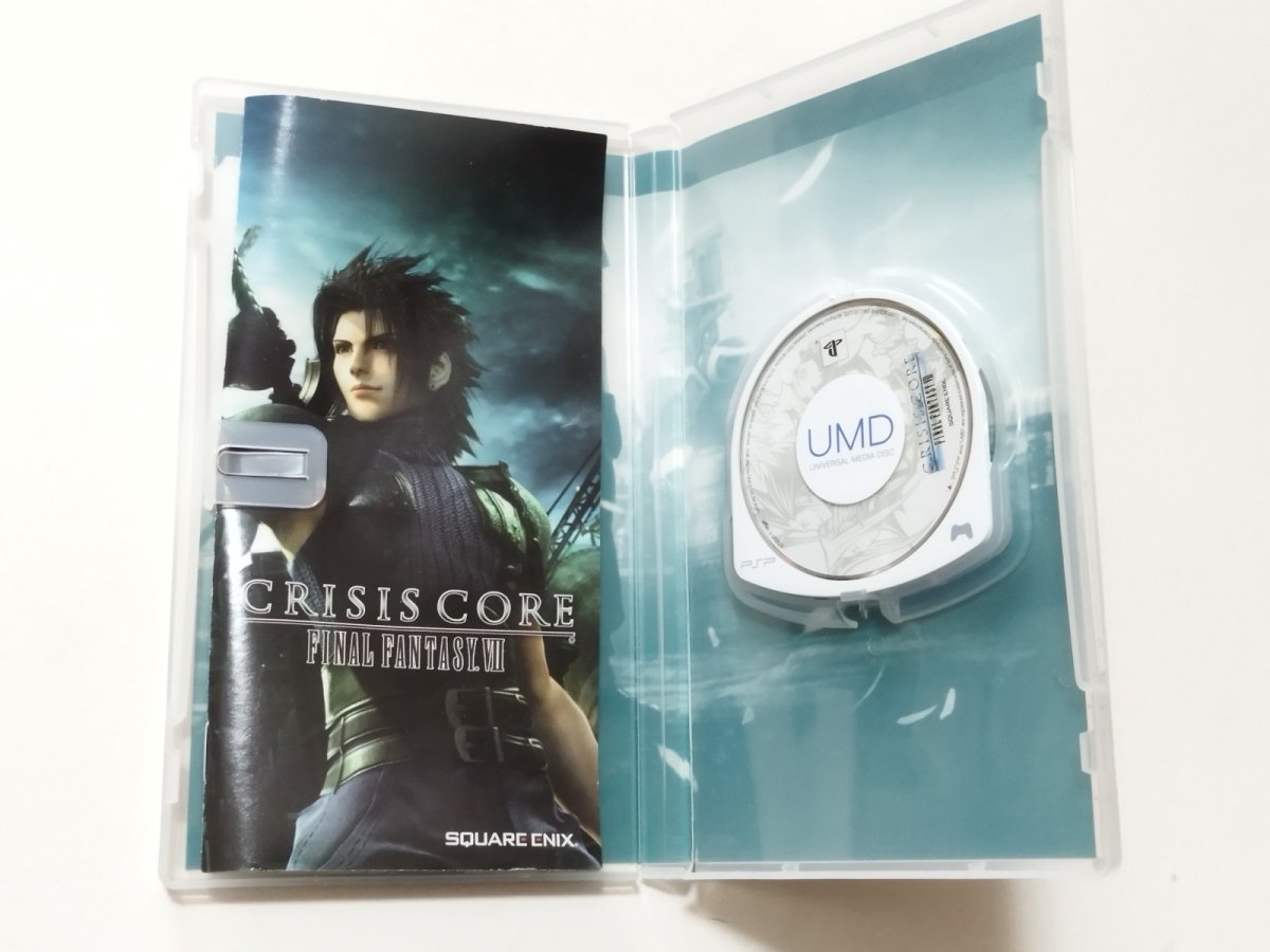 画像2: クライシス コア -ファイナルファンタジー VII 箱説有 PSPプレイステーションポータブル【管理8h1】 (2)