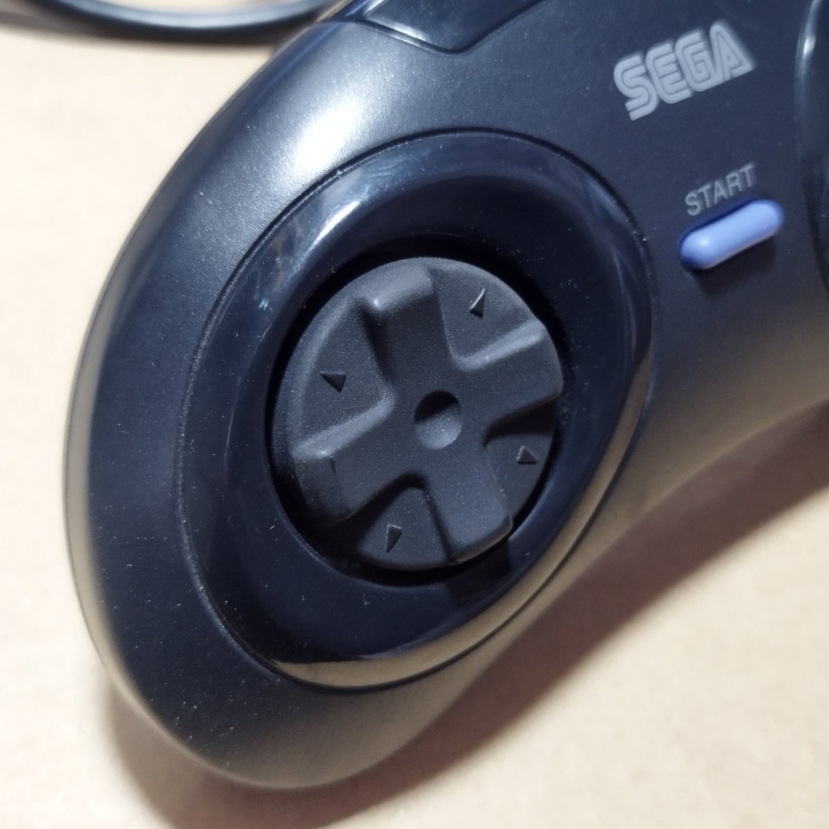 画像3: コントローラー6ボタンパッド　箱説無　MDメガドライブ【管理4N7】 (3)