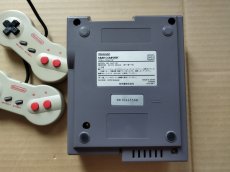 画像2: ニューファミコン本体　箱説無　FCファミコン【2f32】 (2)