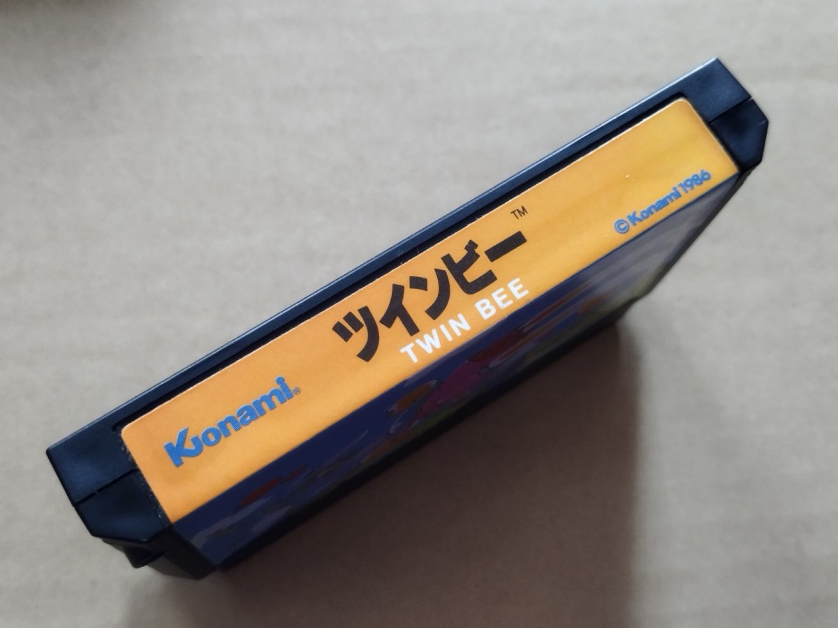 画像2: 【美品評価価格】ツインビー　箱説無　FCファミコン【4N6】 (2)