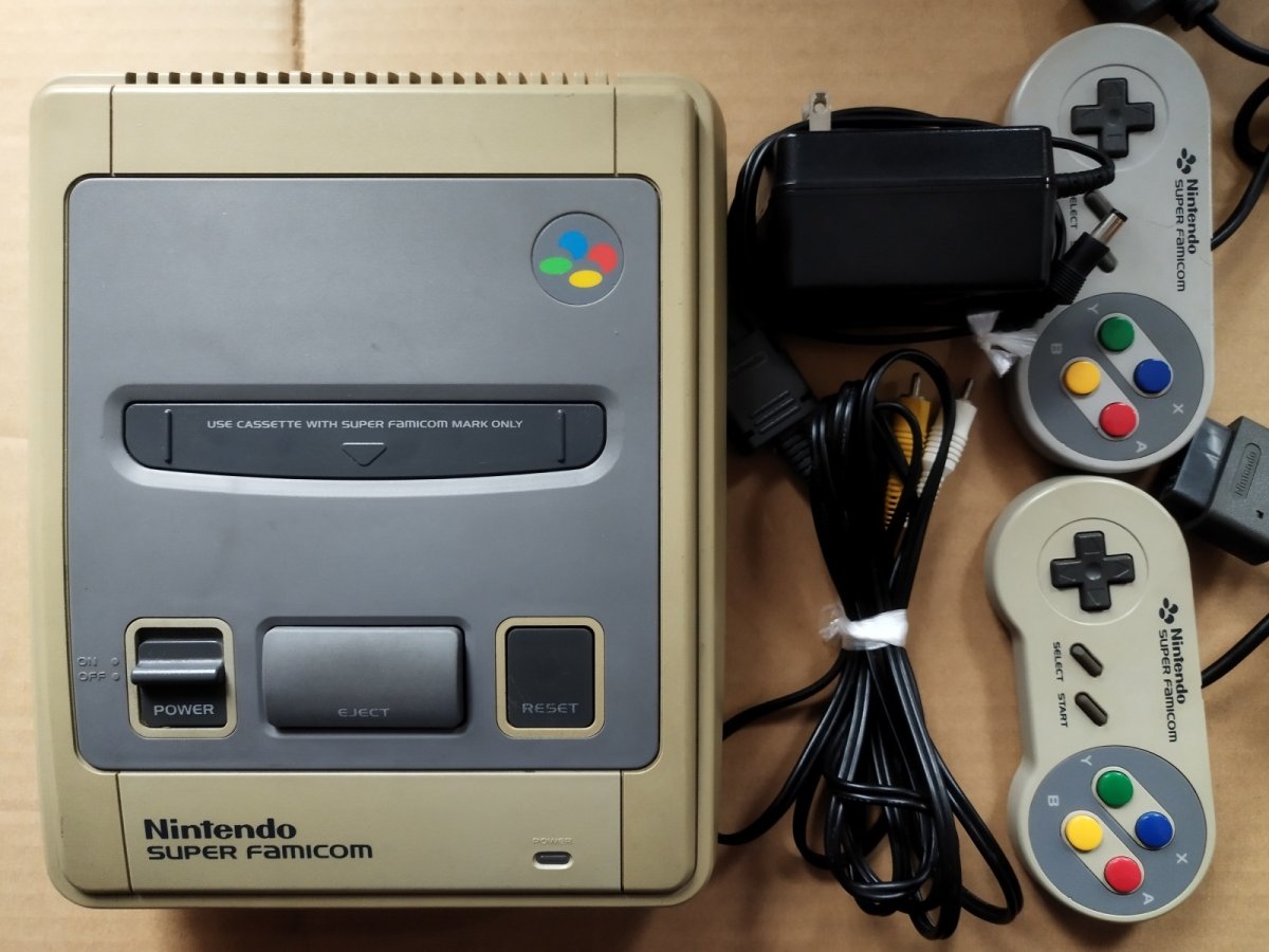 画像1: スーパーファミコン本体ACアダプターモノラルAVケーブルセット　箱説無　SFCスーパーファミコン 【3-4】 (1)
