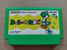 画像1: ヨッシーのたまご　箱説無　FCファミコン【12】 (1)