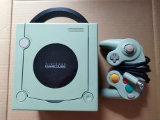 画像1: ゲームキューブ本体　ジャンク　テイルズ オブ シンフォニア シンフォニックグリーン　箱説無　GCゲームキューブ【2f21】 (1)