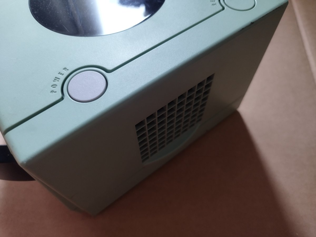 画像3: ゲームキューブ本体　ジャンク　テイルズ オブ シンフォニア シンフォニックグリーン　箱説無　GCゲームキューブ【2f21】 (3)