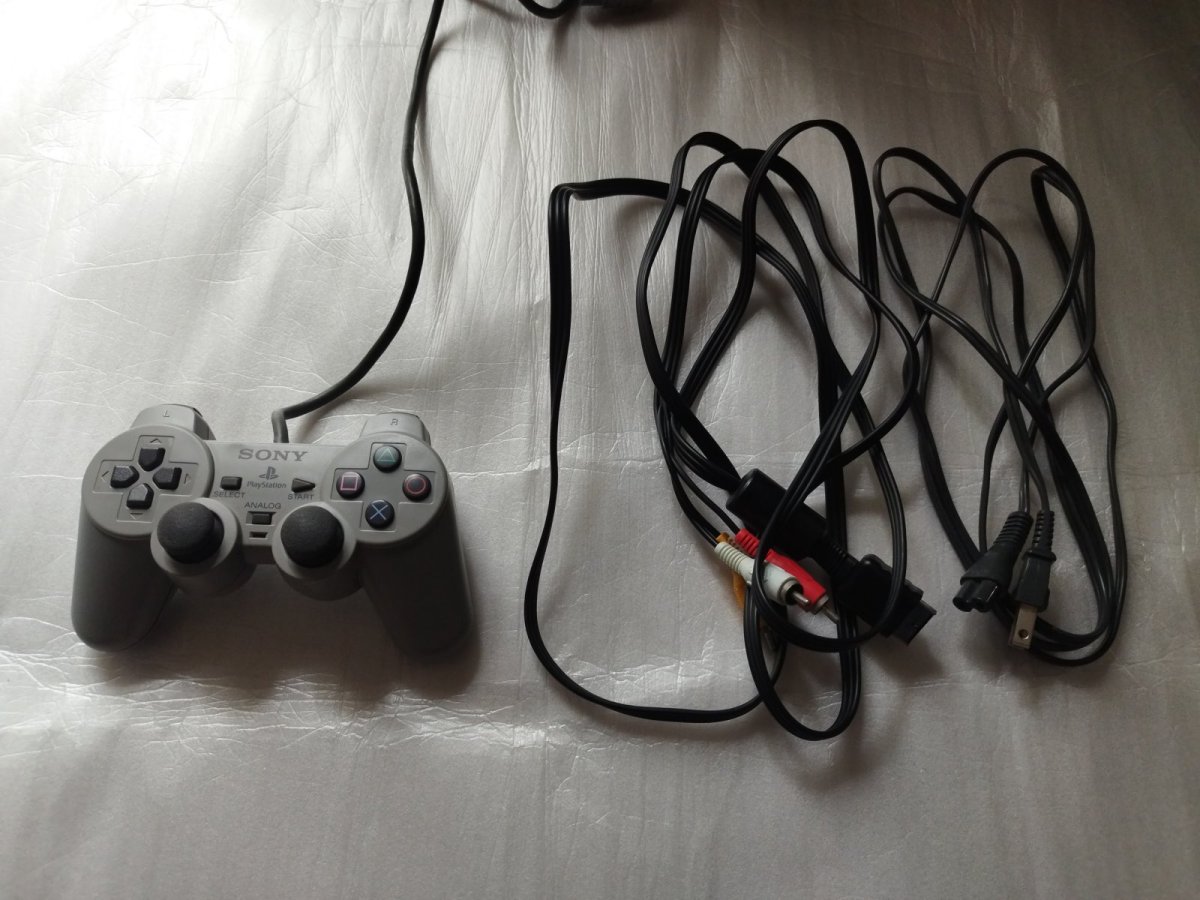 画像10: 【説明書未開封】プレイステーション本体　SCPH‐7500　箱説有　PS1プレイステーション【2f3u】 (10)