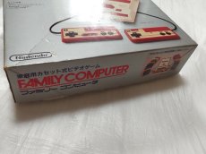 画像4: ファミコン本体　箱説有　FCファミコン【2f3-1】 (4)
