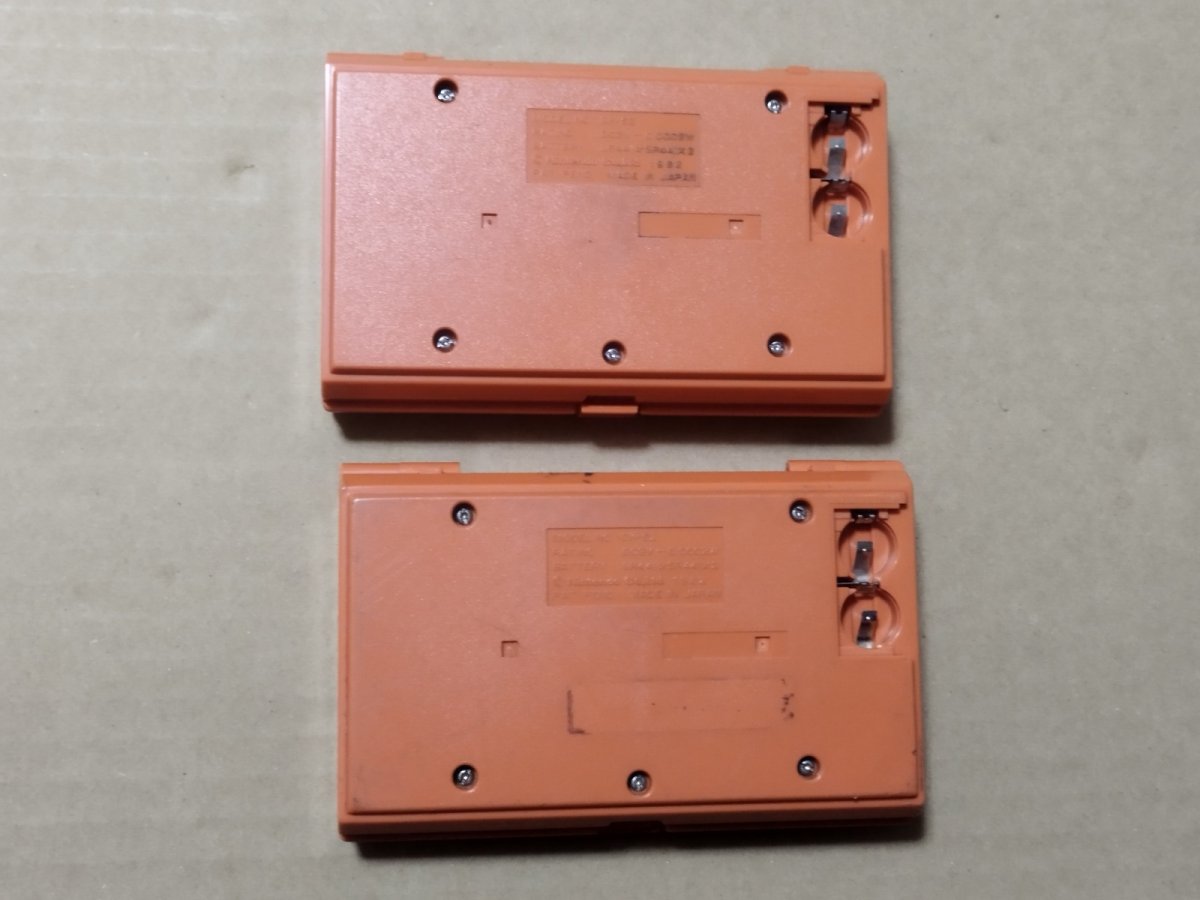 画像2: ドンキーコング　DONKEY　KONG　ジャンク品　2台セット　箱説無　ゲームウォッチ【6h7】  (2)