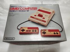 画像1: ファミコン本体　箱説有　FCファミコン【2f3-1】 (1)