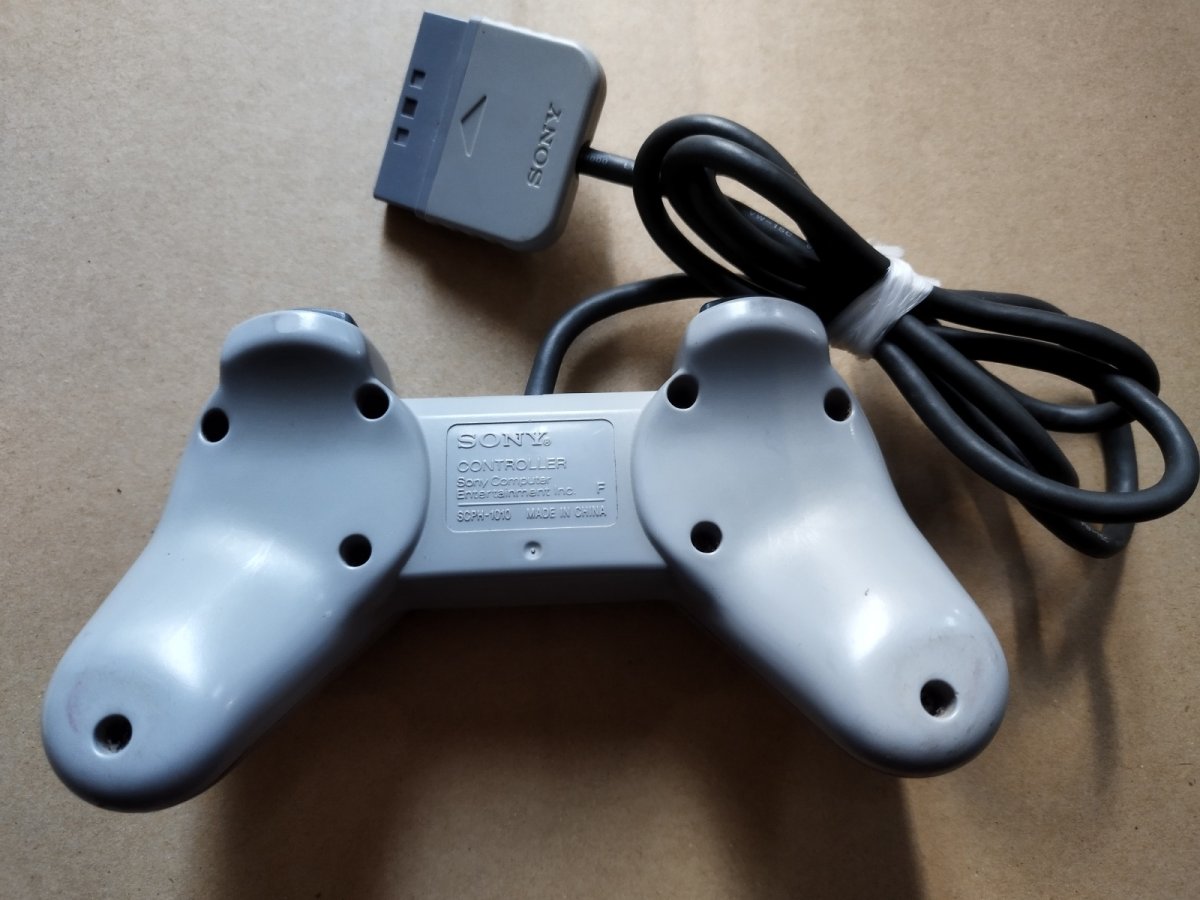 画像2: コントローラー SCPH-1010　箱説無　PS1プレイステーション【8m8】 (2)