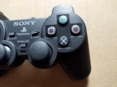 画像3: 【美品評価価格】アナログコントローラー　ダイヤモンド・ブラック SCPH-1200　箱説有　PS1プレイステーション【8h8】 (3)