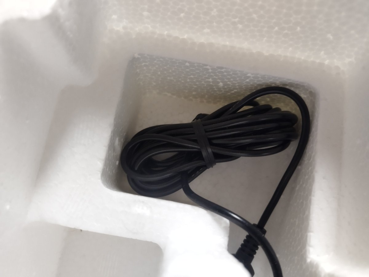 画像9: ファミコン本体　箱説有　FCファミコン【2f3-1】 (9)