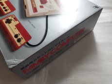 画像6: ファミコン本体　箱説有　FCファミコン【2f3-1】 (6)