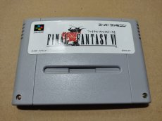 画像1: 【美品評価価格】　ファイナルファンタジーVI　箱説無　SFCスーパーファミコン【8h4】 (1)