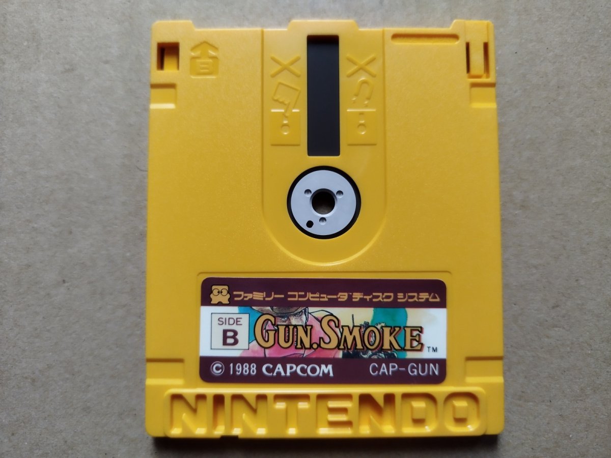 画像2: ガンスモーク　箱説無　ディスクシステム【3】 (2)