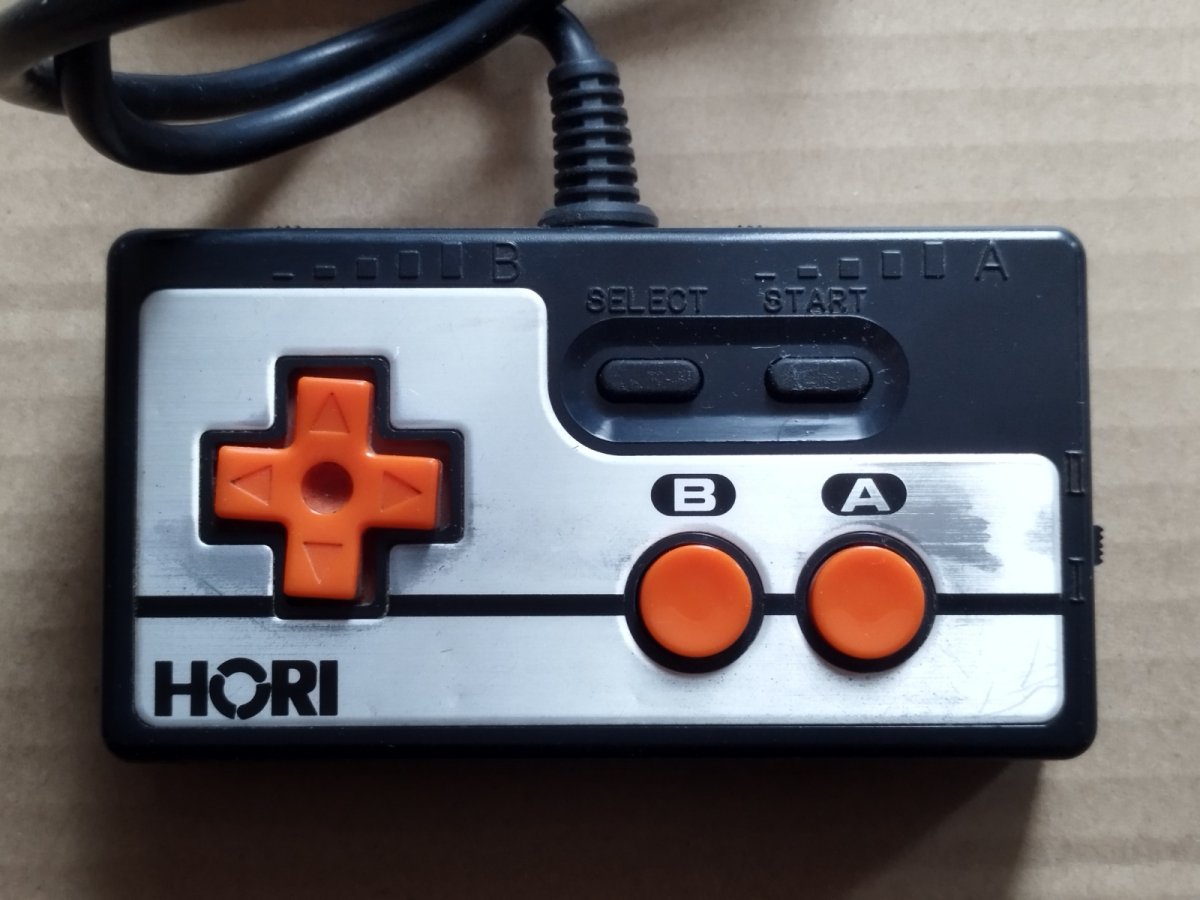 画像1: ミニコマンダー HJ-11　HORIホリ　箱説無　FCファミコン【8m8】 (1)