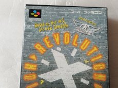 画像2: 【美品評価価格】レボリューションX　箱説有　SFCスーパーファミコン【9m9】 (2)