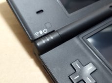 画像8: 【美品】ニンテンドーDSi 本体 ブラック　箱説無　ニンテンドーDS【6h3】 (8)