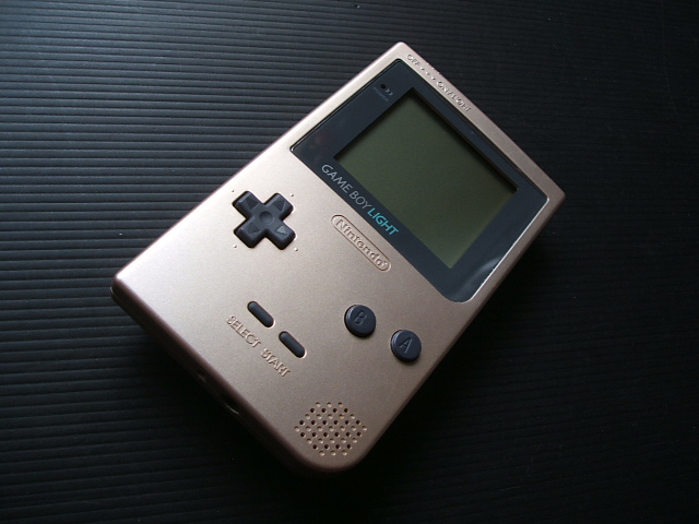 ゲームボーイライトゴールド　箱説有　GBゲームボーイ