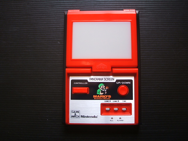 GAME&WATCH Mario's Bomb's Away