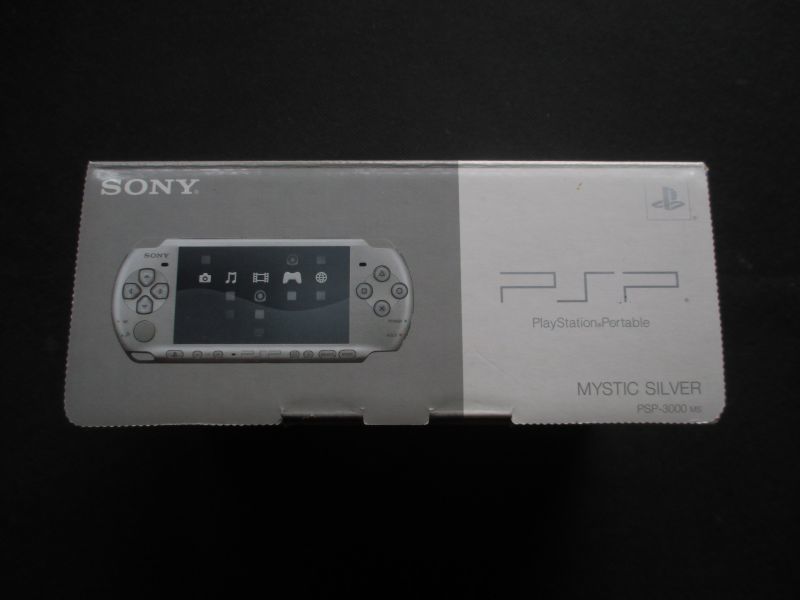 PSP-3000本体ミスティックシルバー 箱説有 PSPプレイステーション 