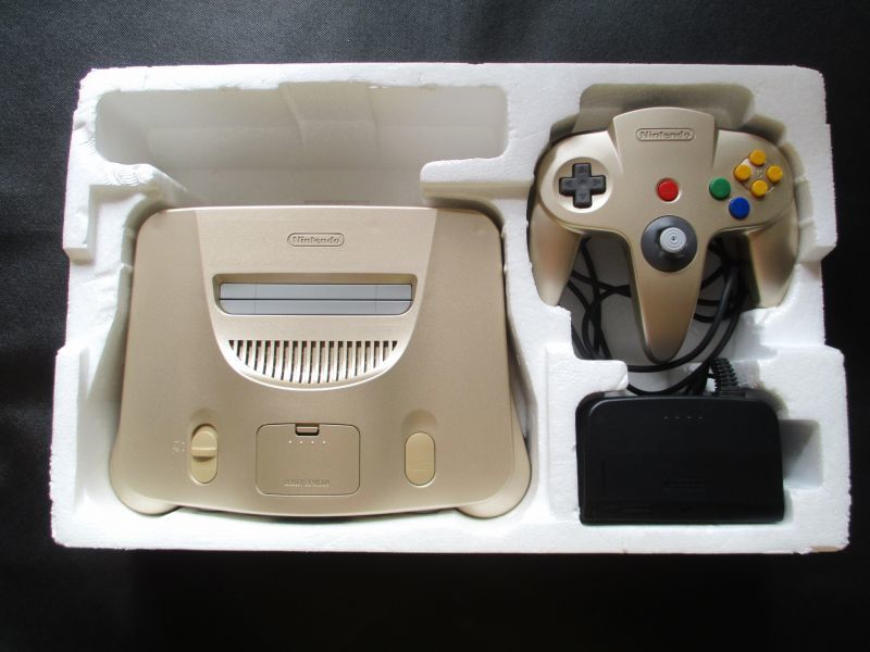 Nintendo 64 トイザらス限定 ゴールド　遊べるセット