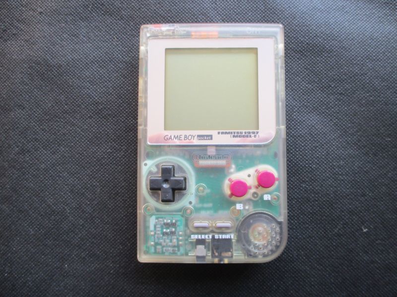 ゲームボーイポケット ファミ通 限定品　箱説無　GBゲームボーイ