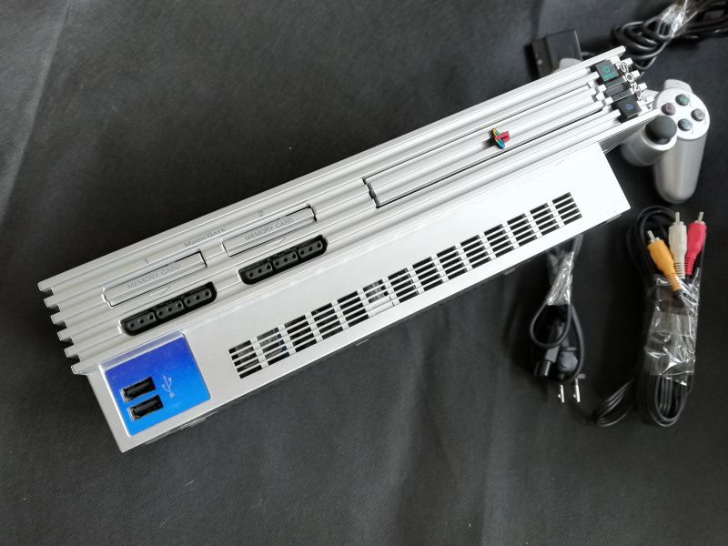 PS2本体 SCPH-50000 サテンシルバー・トイザらス限定 箱説無 PS2 