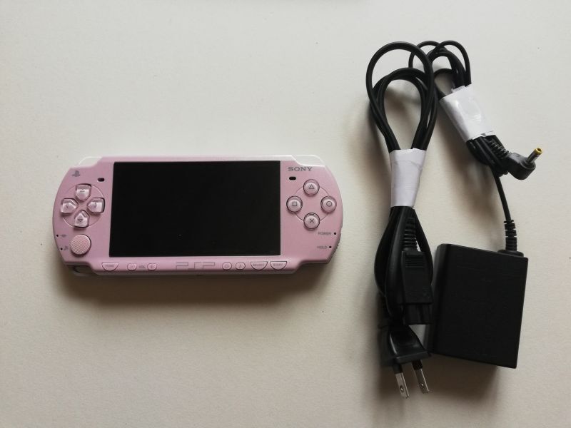 PSポータブル PSP2000PSP