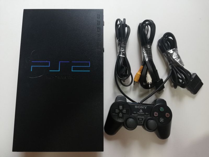 プレイステーション2本体SCPH-18000　箱説無　PS2プレイステーション2