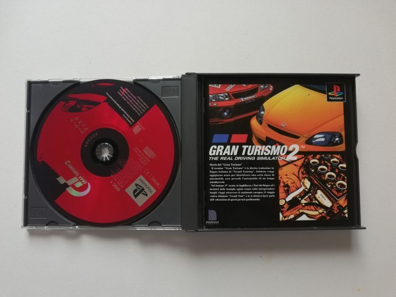 グランツーリスモ2 箱説有 PS1プレイステーション - 遊戯屋