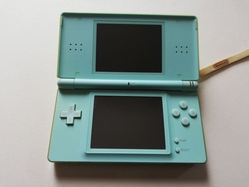 任天堂 Nintendo DS Lite 本体