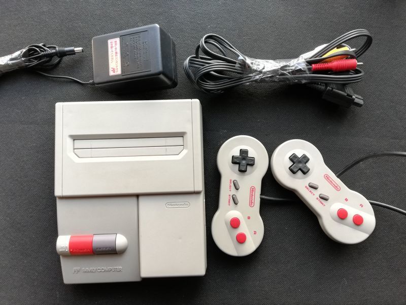 ニューファミコン本体acアダプターステレオavケーブルセット 箱説無 Fcファミコン 遊戯屋 ニューファミコン本体acアダプターステレオavケーブルセット 箱説無 Fcファミコン 遊戯屋